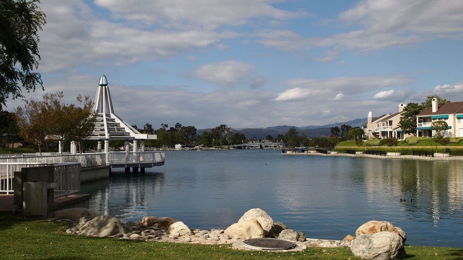 North Lake in the Woodbridge village of Irvine, with homes along the shoreline